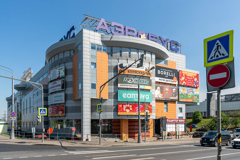 Фото шоурума